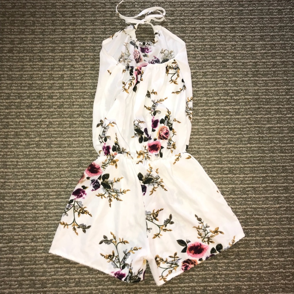 romper - Picture 2 of 2